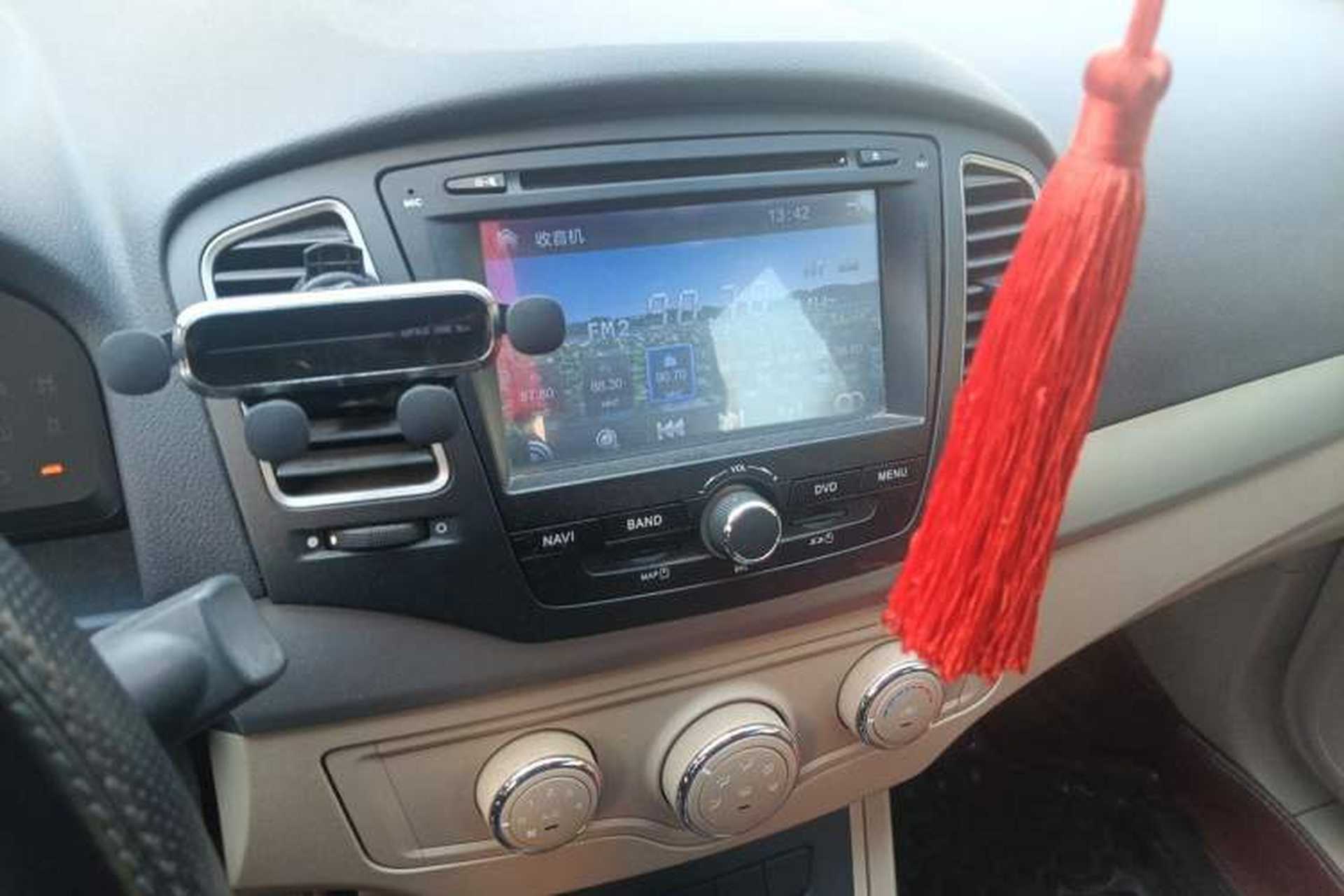 Used Roewe 350 2014 1.5L Manual Xunchi Edition Audio And AC Panel