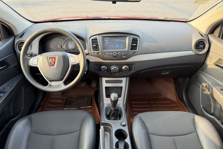 Used Roewe 350 2014 1.5L Manual Swift Edition Audio And AC Panel