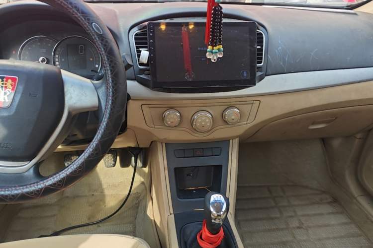 Used Roewe 350 2014 1.5L Manual Xunchi Edition Audio And AC Panel