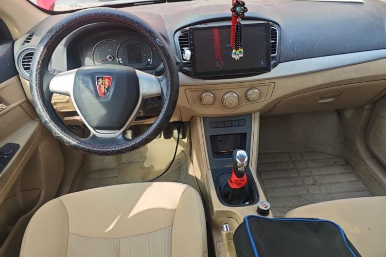 Used Roewe 350 2014 1.5L Manual Xunchi Edition Center Console