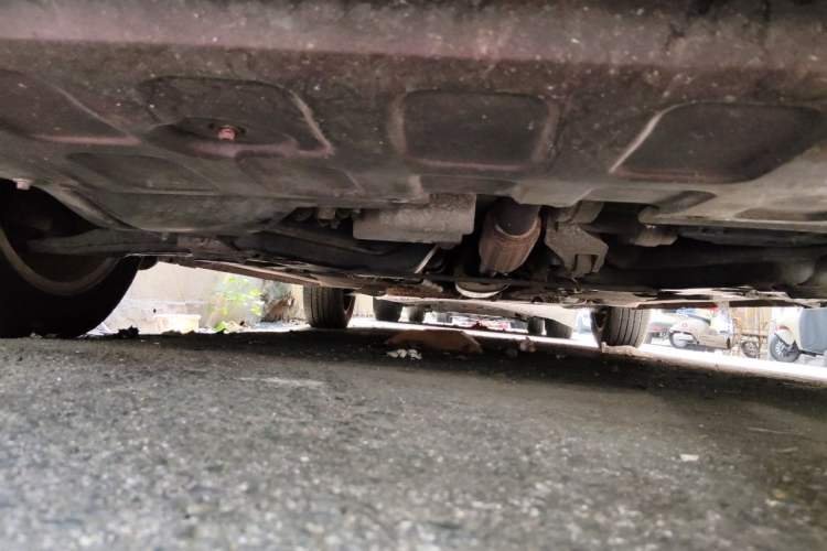 Used Roewe 350 2014 1.5L Automatic Xunda Edition Chassis Front