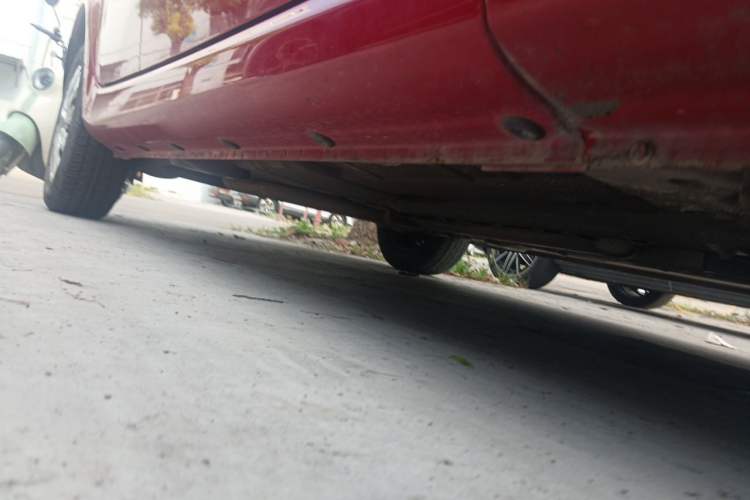 Used Roewe 350 2014 1.5L Automatic Xunda Edition Chassis Front Right
