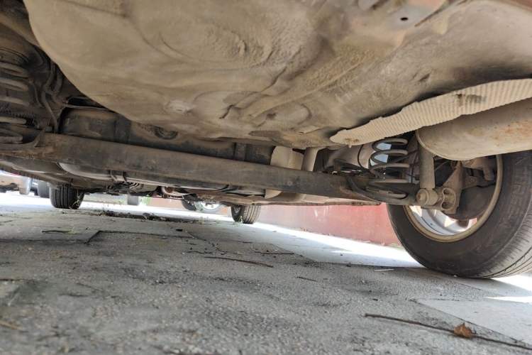Used Roewe 350 2014 1.5L Manual Xunchi Edition Chassis Rear