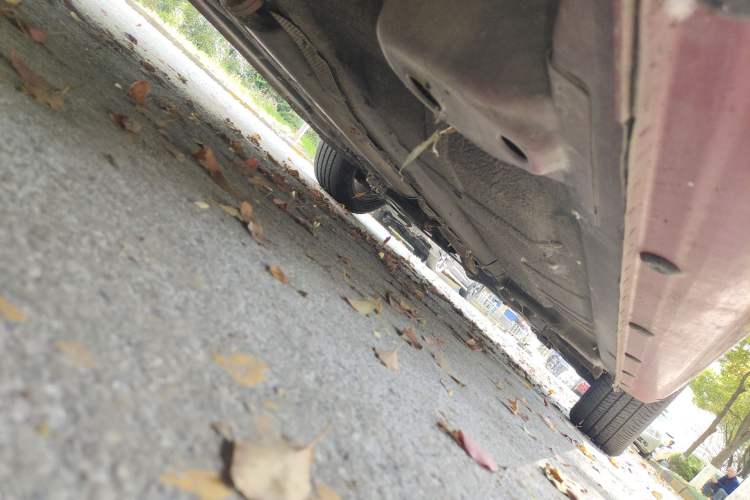 Used Roewe 350 2014 1.5T Manual Jingrui Edition Chassis Rear Right