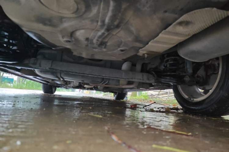 Used Roewe 350 2014 1.5L Automatic Xunyue Version Chassis Rear