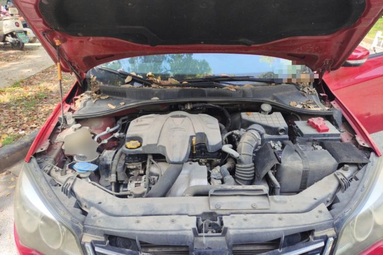 Used Roewe 350 2014 1.5T Manual Jingrui Edition Engine Bay