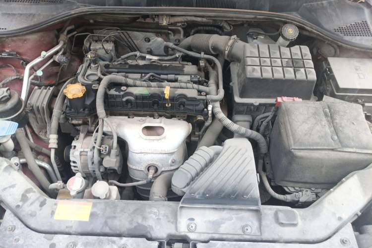 Used Roewe 350 2014 1.5L Manual Xunchi Edition Engine Bay