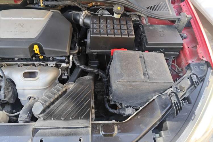 Used Roewe 350 2014 1.5L Automatic Xunyue Version Engine Bay Left