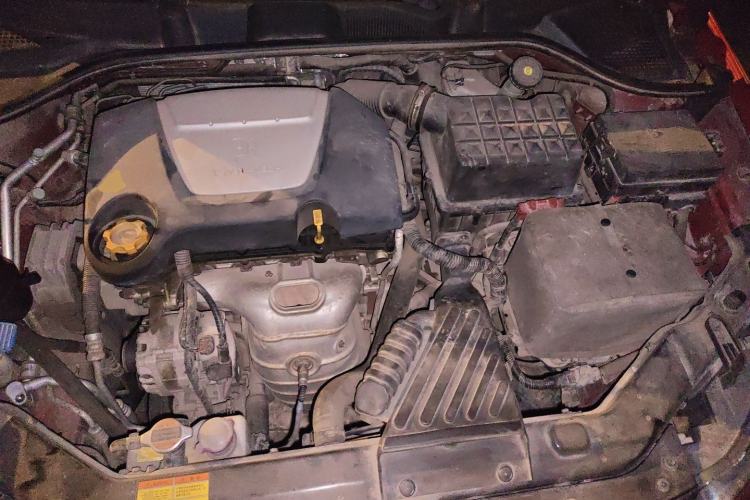 Used Roewe 350 2014 1.5L Manual Swift Edition Engine Bay