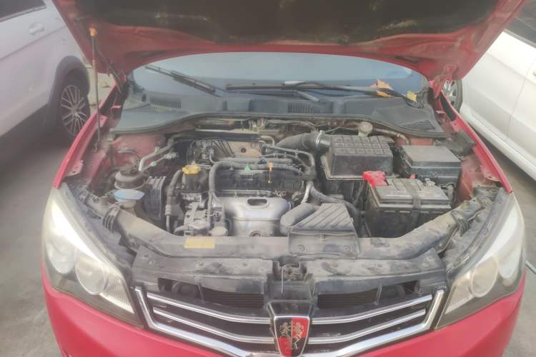 Used Roewe 350 2014 1.5L Automatic Xunyue Version Engine Bay