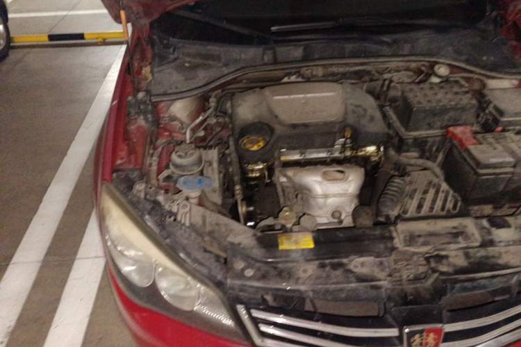 Used Roewe 350 2014 1.5L Automatic Xunyue Version Engine Bay Right