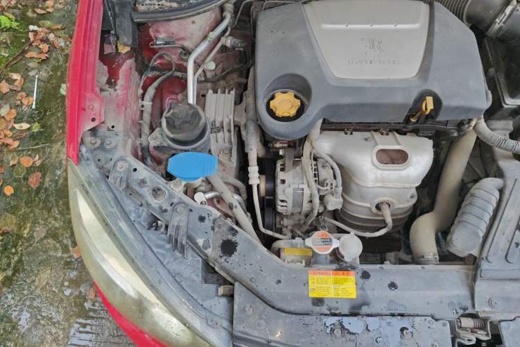 Used Roewe 350 2014 1.5L Automatic Xunyue Version Engine Bay Right