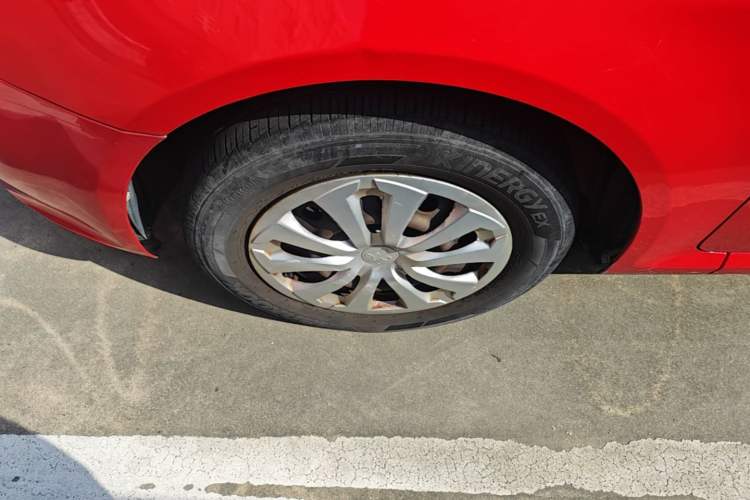 Used Roewe 350 2014 1.5L Manual Xunchi Edition Exterior 4