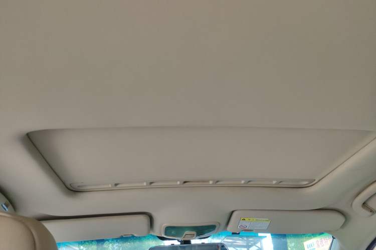 Used Roewe 350 2014 1.5L Automatic Xunyue Version Headliner