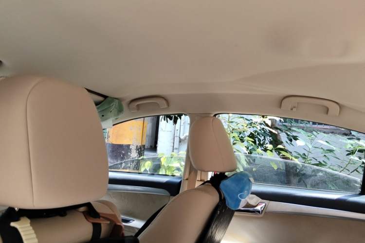 Used Roewe 350 2014 1.5L Automatic Xunda Edition Headliner