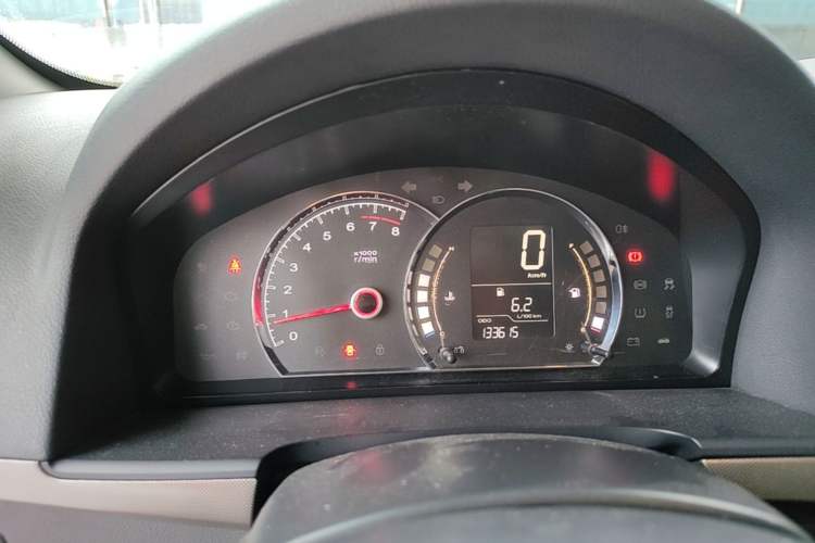 Used Roewe 350 2014 1.5L Manual Swift Edition Instrument Cluster