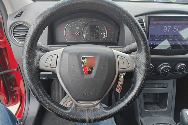 Used Roewe 350 2014 1.5L Manual Xunchi Edition Interior 2