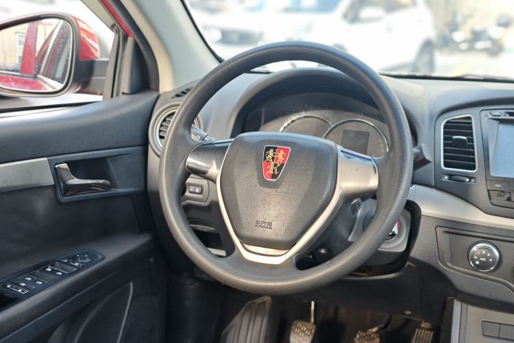 Used Roewe 350 2014 1.5L Manual Xunchi Edition Interior 3