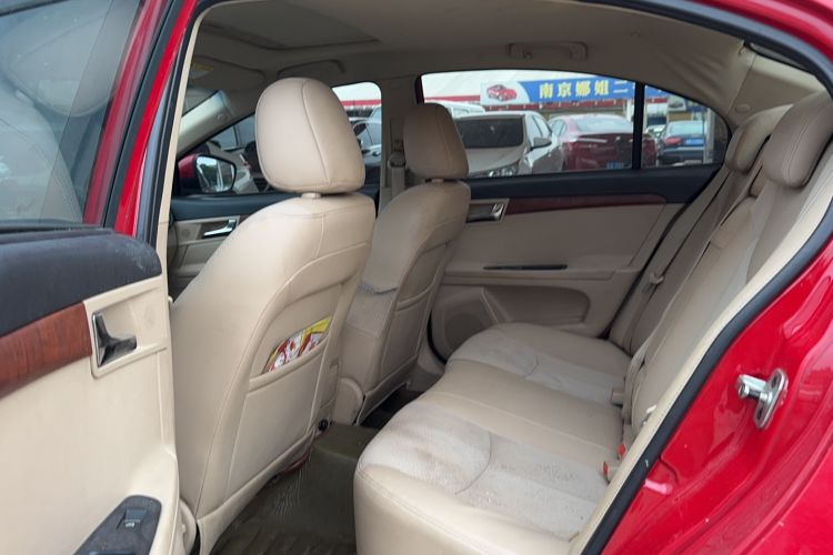 Used Roewe 350 2014 1.5L Automatic Xunyue Version Interior 3