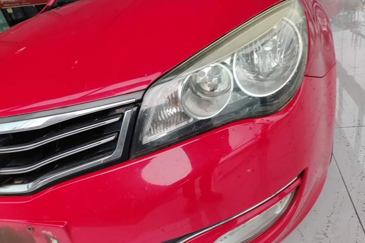 Used Roewe 350 2014 1.5L Manual Swift Edition Left Front Headlight