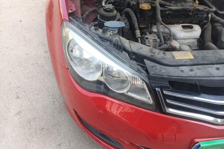 Used Roewe 350 2014 1.5L Manual Xunchi Edition Right Front Headlight