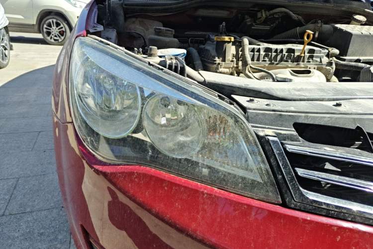 Used Roewe 350 2014 1.5L Manual Xunchi Edition Right Front Headlight