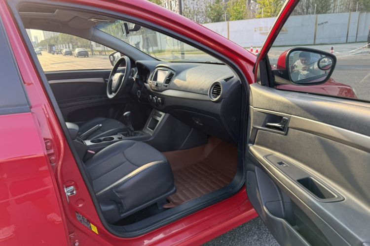 Used Roewe 350 2014 1.5L Manual Swift Edition Right Front Seat