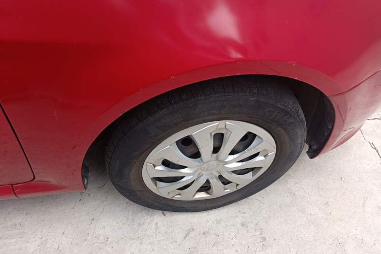 Used Roewe 350 2014 1.5L Automatic Xunda Edition Right Front Wheel Hub