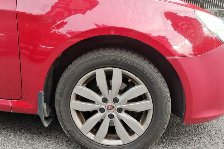 Used Roewe 350 2014 1.5L Automatic Xunyue Version Right Front Wheel Hub
