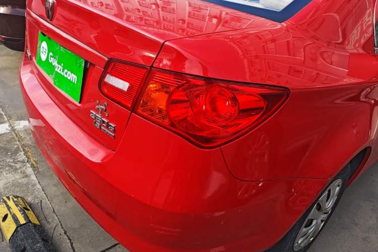 Used Roewe 350 2014 1.5L Manual Xunchi Edition Right Rear Taillight