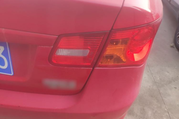 Used Roewe 350 2014 1.5L Automatic Xunyue Version Right Rear Taillight