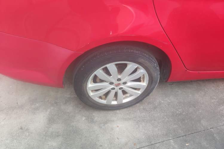 Used Roewe 350 2014 1.5L Automatic Xunyue Version Right Rear Wheel Hub