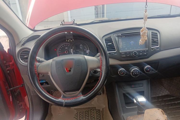Used Roewe 350 2014 1.5L Automatic Xunda Edition Steering Wheel