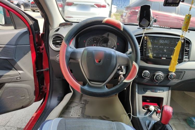 Used Roewe 350 2014 1.5L Manual Xunchi Edition Steering Wheel