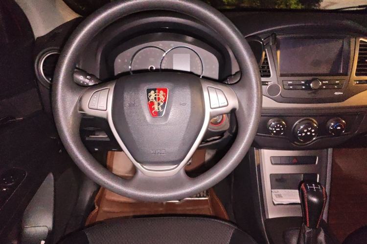 Used Roewe 350 2014 1.5L Manual Swift Edition Steering Wheel