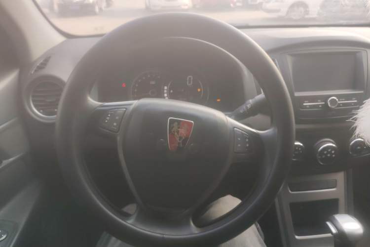 Used Roewe 350 2014 1.5L Automatic Xunyue Version Steering Wheel