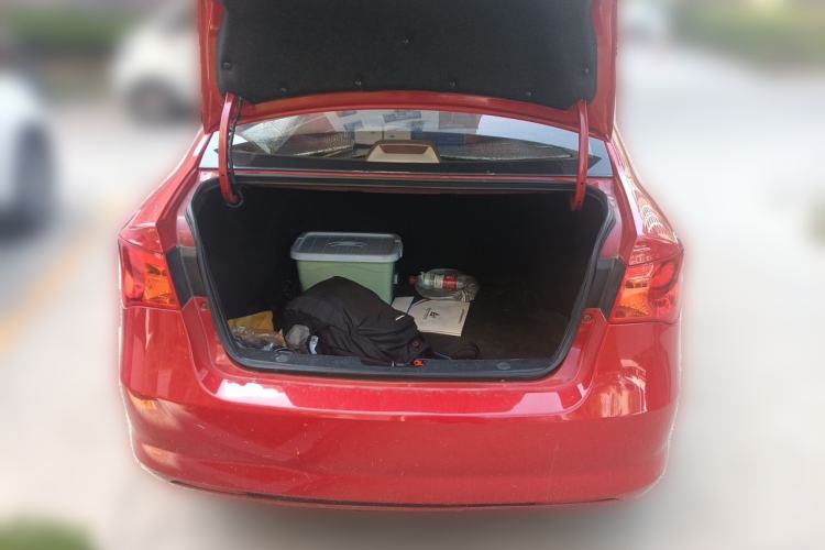 Used Roewe 350 2014 1.5L Manual Xunchi Edition Trunk