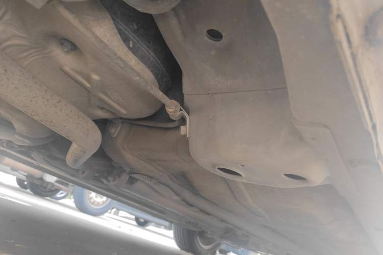 Used Roewe 350 2014 1.5L Manual Xunchi Edition Chassis Rear Right