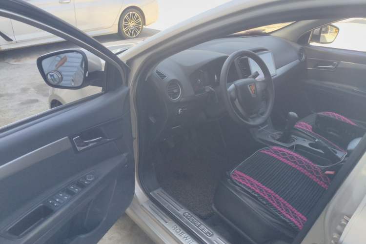 Used Roewe 350 2014 1.5L Manual Xunchi Edition Driver Seat