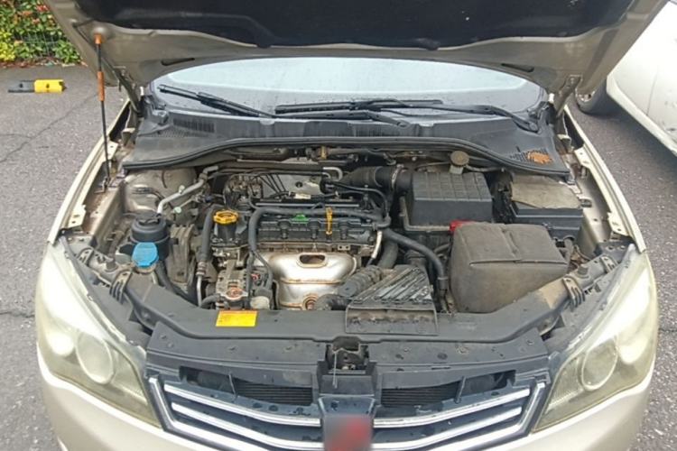 Used Roewe 350 2014 1.5L Manual Xunchi Edition Engine Bay