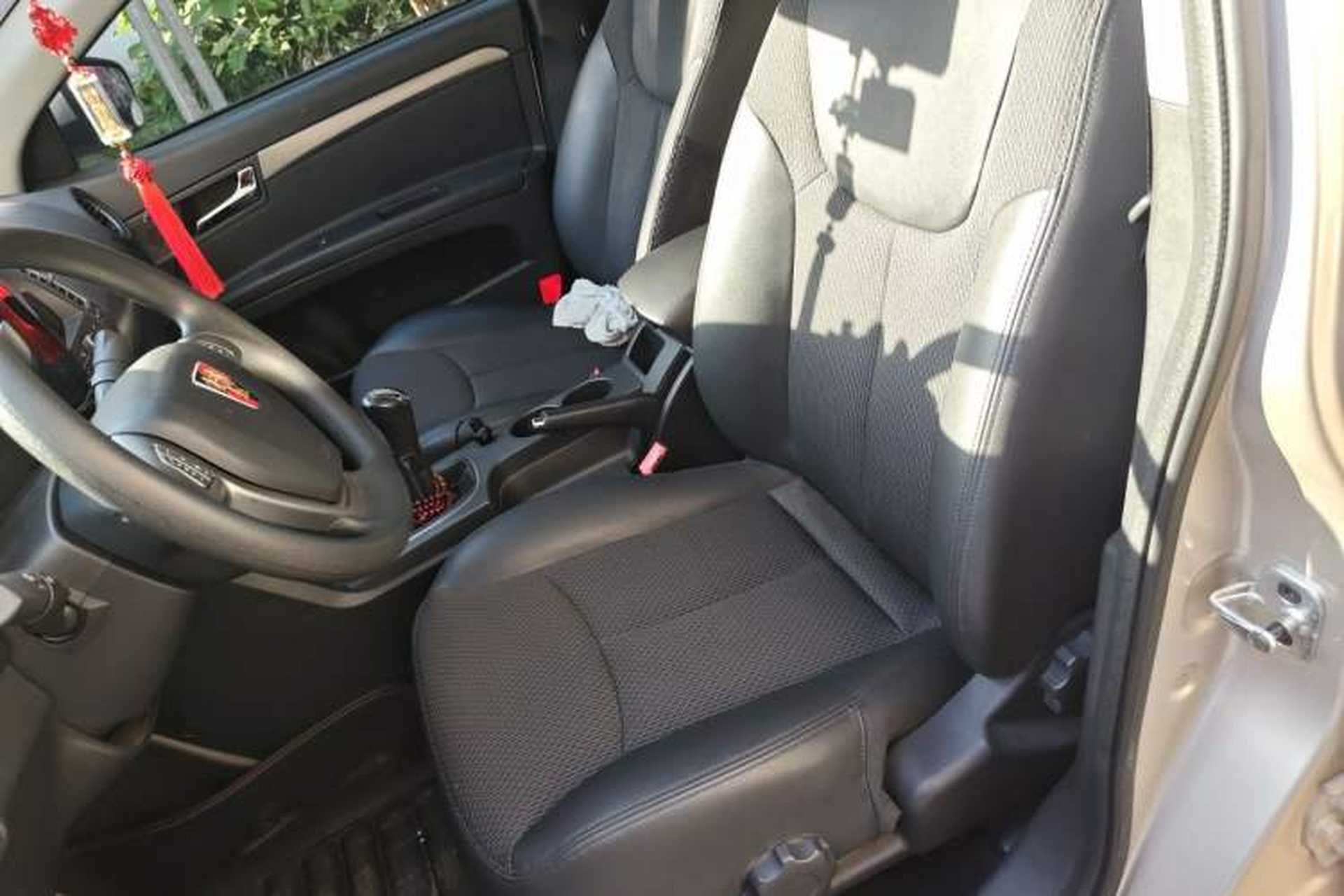 Used Roewe 350 2014 1.5L Manual Swift Edition Left Front Seat