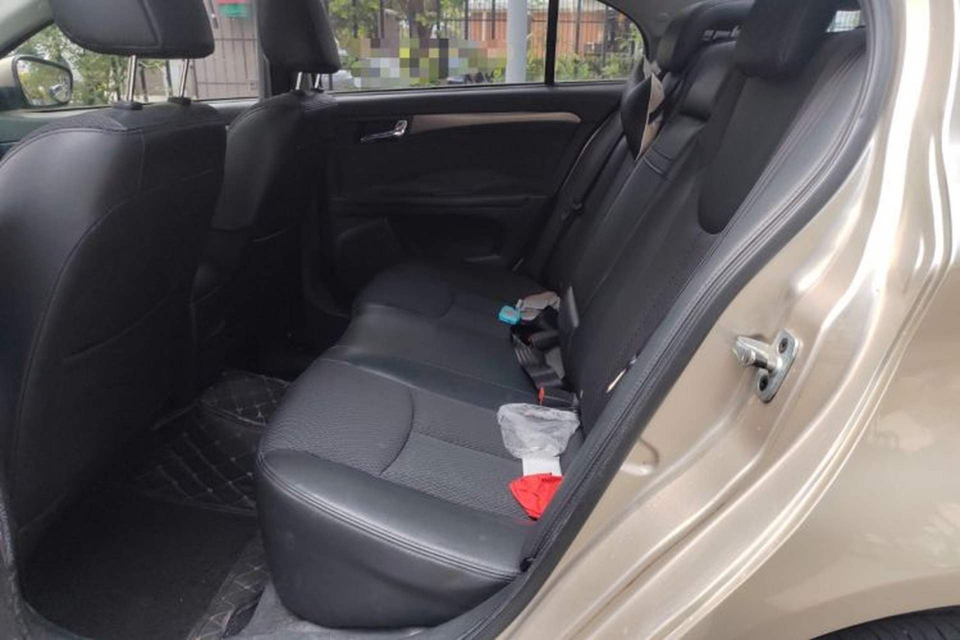 Used Roewe 350 2014 1.5L Manual Swift Edition Left Rear Seat