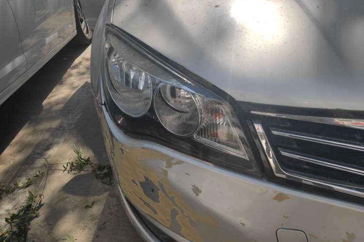 Used Roewe 350 2014 1.5L Manual Xunchi Edition Right Front Headlight