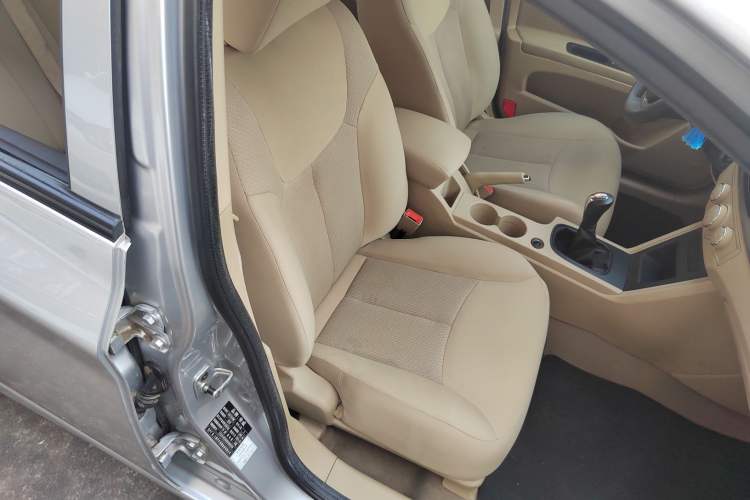 Used Roewe 350 2014 1.5L Manual Xunchi Edition Right Front Seat