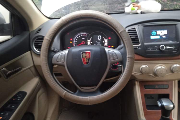 Used Roewe 350 2014 1.5L Automatic Xunyue Version Steering Wheel