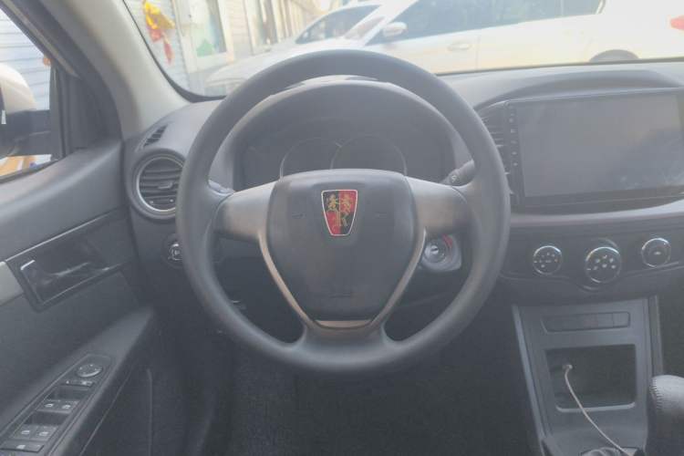 Used Roewe 350 2014 1.5L Manual Xunchi Edition Steering Wheel