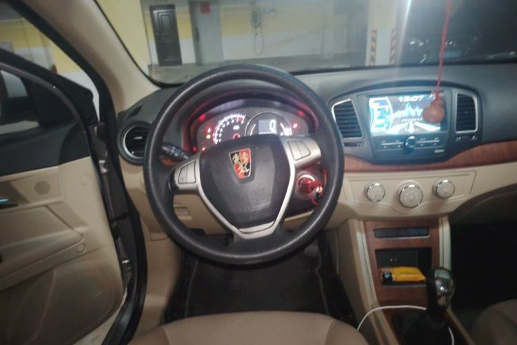 Used Roewe 350 2014 1.5L Manual Swift Edition Steering Wheel