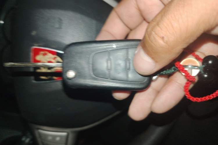 Used Roewe 350 2014 1.5L Manual Swift Edition Vehicle Key
