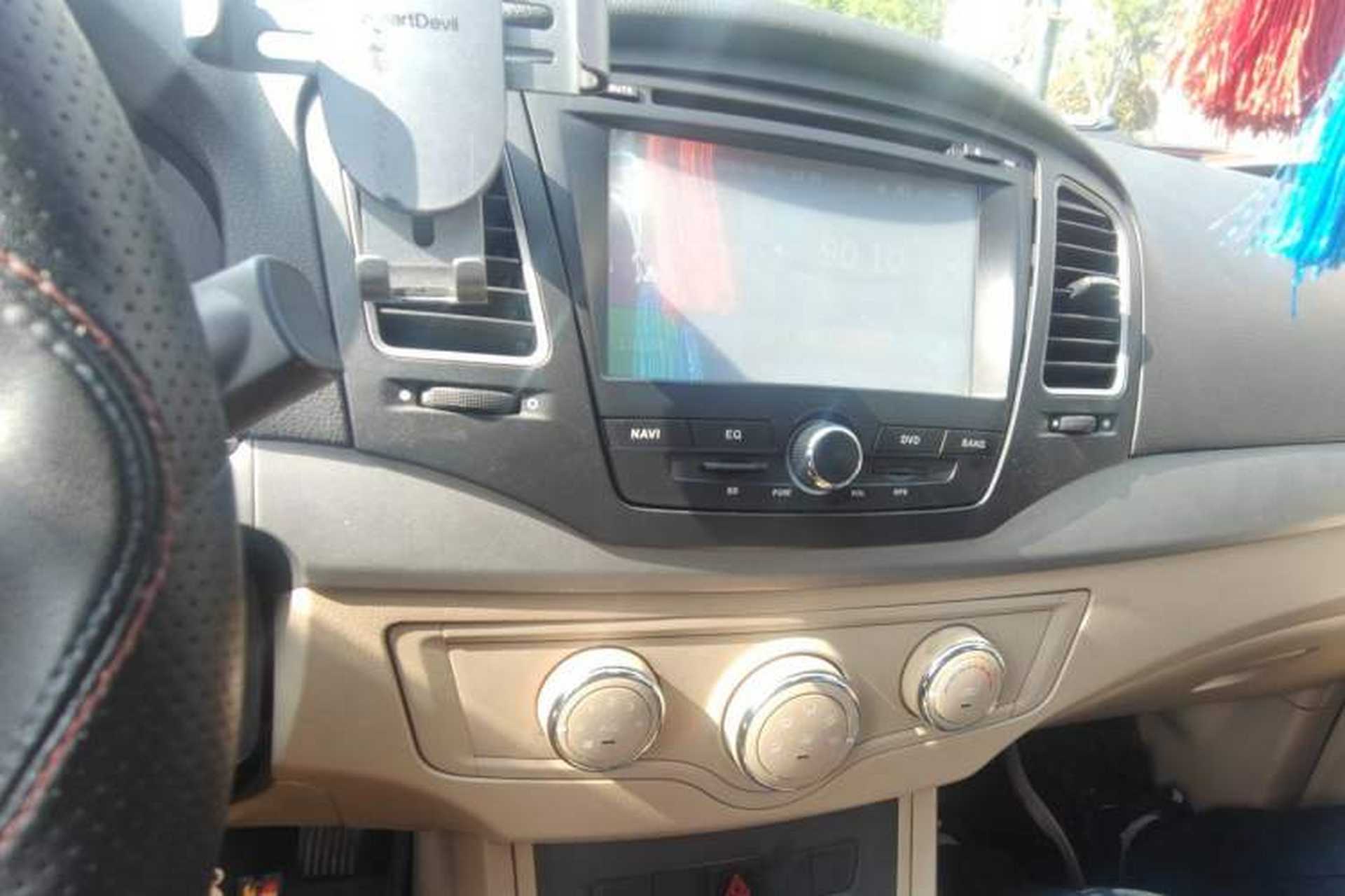 Used Roewe 350 2014 1.5L Manual Xunchi Edition Audio And AC Panel