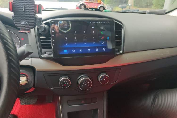 Used Roewe 350 2014 1.5L Automatic Xunda Edition Audio And AC Panel
